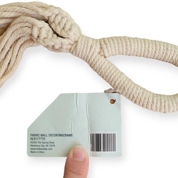 Bohemian Macrame Wall Hanging Decor NWT 1970s Three's Company Boho Hippie - Picture 5 of 6